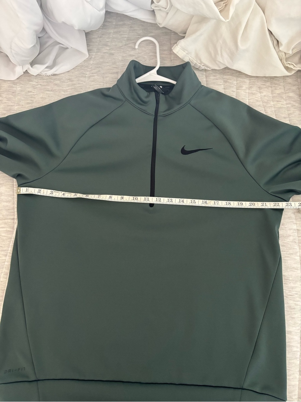 Nike Men's Dark Green Dri-Fit Half-Zip Performance Jacket-Large - Picture 4 of 5